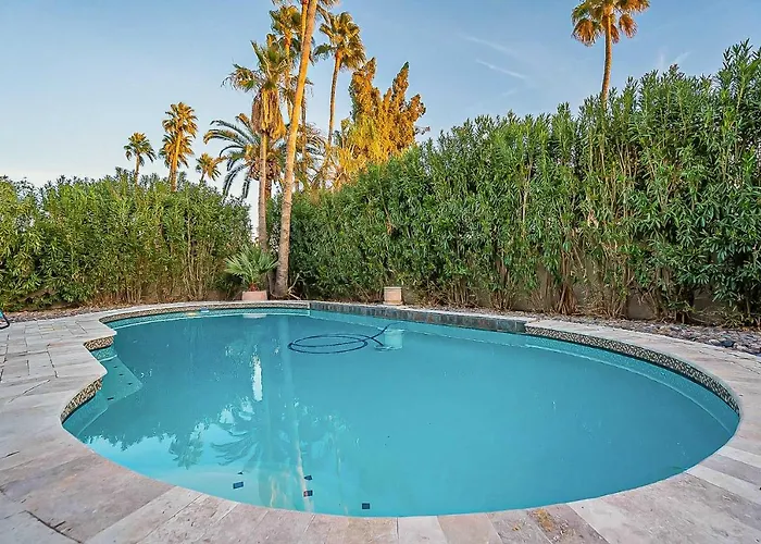 Adobe W/ Backyard Oasis!