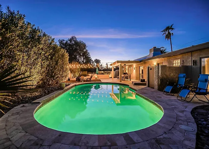 Adobe W/ Backyard Oasis! *