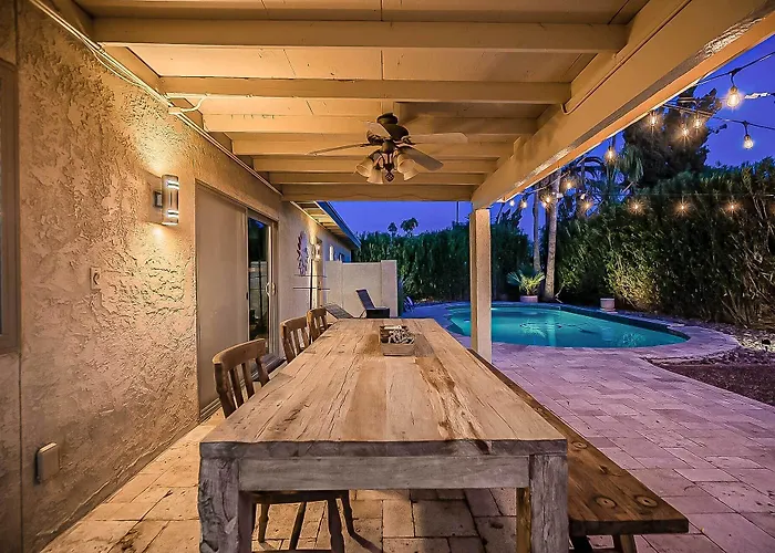 Adobe W/ Backyard Oasis! * Scottsdale