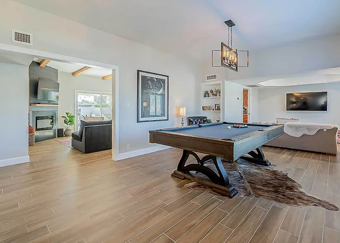 Dom wakacyjny Adobe W/ Backyard Oasis! Scottsdale